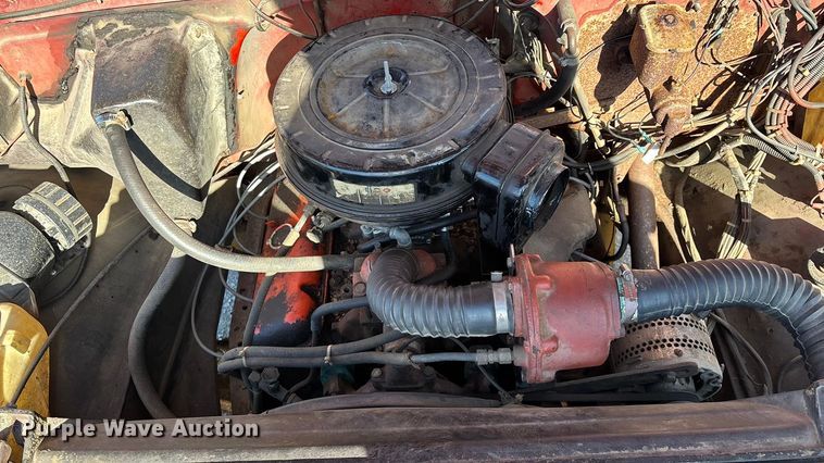 image for item ED2462 1969 GMC 6500 V-Eight pumper fire truck