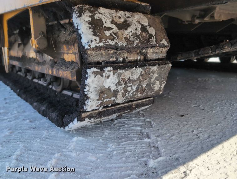 image for item EG2731 2011 Mauldin 1750C paver