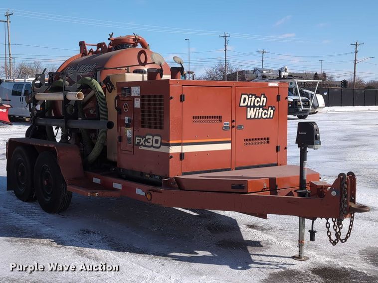 image for item EG2732 2005 Ditch Witch FX30S vacuum excavator
