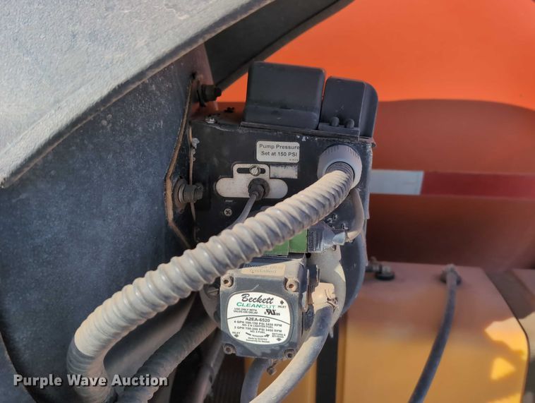 image for item EG2732 2005 Ditch Witch FX30S vacuum excavator