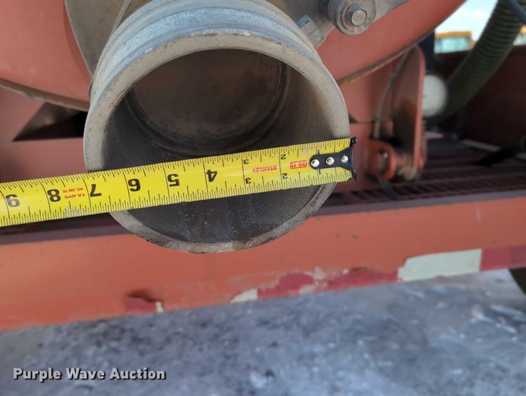 image for item EG2732 2005 Ditch Witch FX30S vacuum excavator