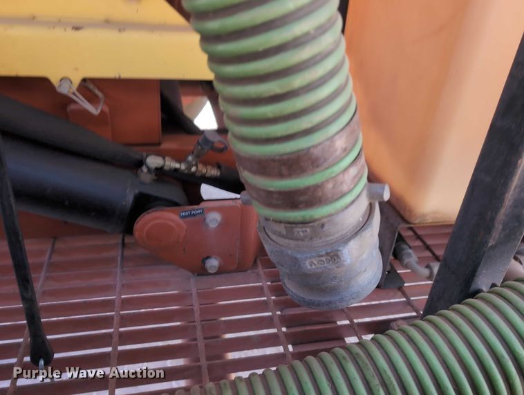 image for item EG2732 2005 Ditch Witch FX30S vacuum excavator