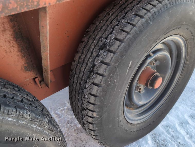 image for item EG2732 2005 Ditch Witch FX30S vacuum excavator