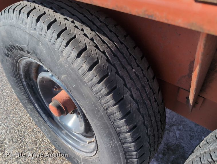 image for item EG2732 2005 Ditch Witch FX30S vacuum excavator