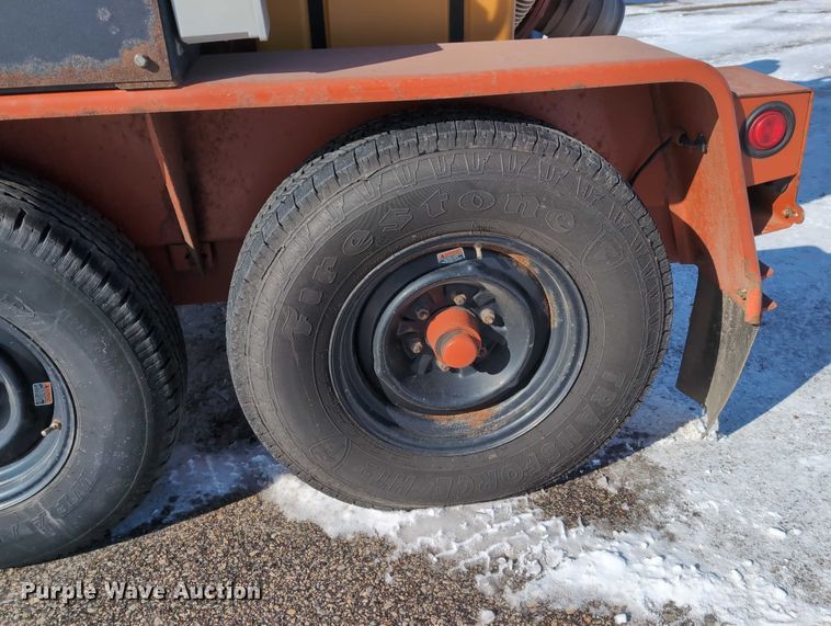 image for item EG2732 2005 Ditch Witch FX30S vacuum excavator