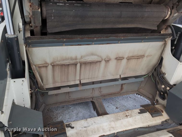 image for item EG2734 2009 Elgin Pelican NP street sweeper