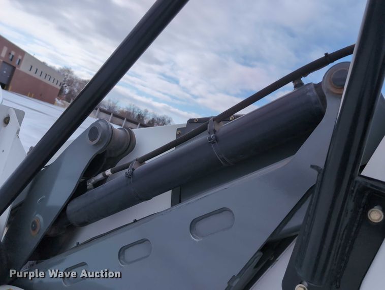 image for item EG2734 2009 Elgin Pelican NP street sweeper