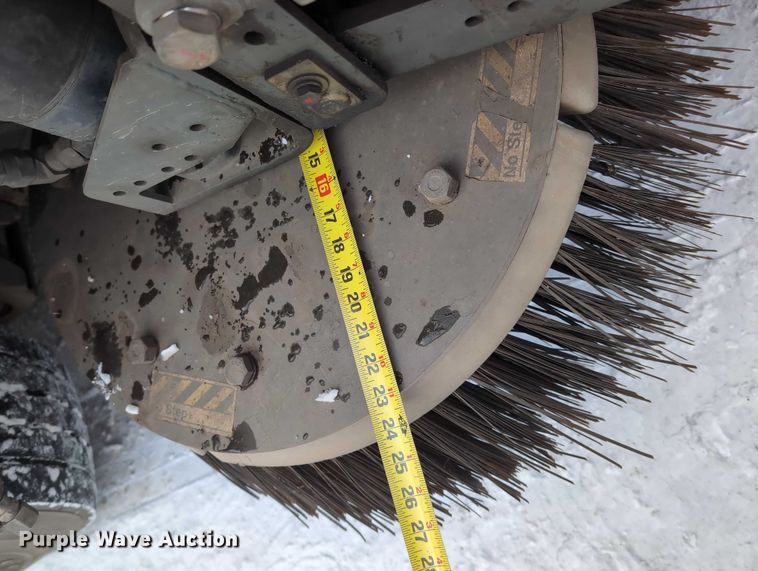 image for item EG2734 2009 Elgin Pelican NP street sweeper