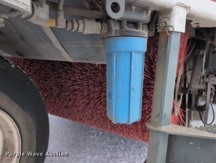 image for item EG2734 2009 Elgin Pelican NP street sweeper