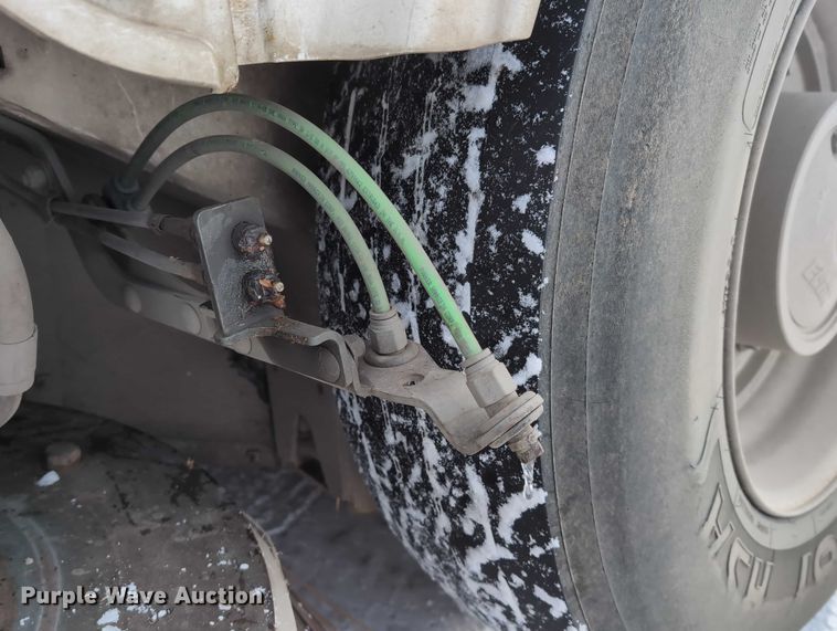 image for item EG2734 2009 Elgin Pelican NP street sweeper