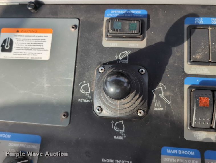 image for item EG2734 2009 Elgin Pelican NP street sweeper