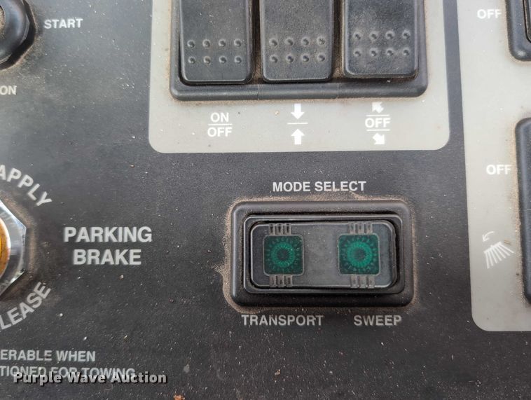 image for item EG2734 2009 Elgin Pelican NP street sweeper