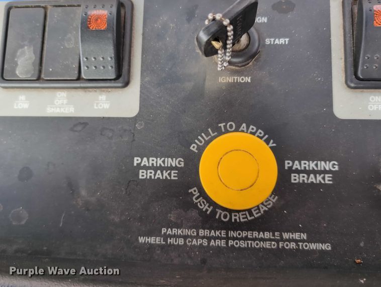 image for item EG2734 2009 Elgin Pelican NP street sweeper