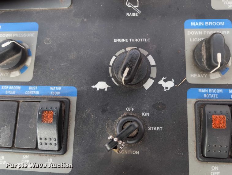 image for item EG2734 2009 Elgin Pelican NP street sweeper