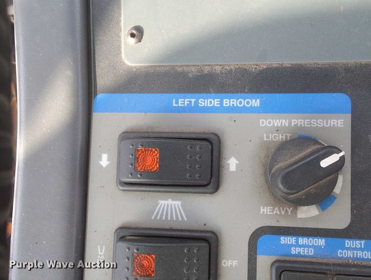 image for item EG2734 2009 Elgin Pelican NP street sweeper