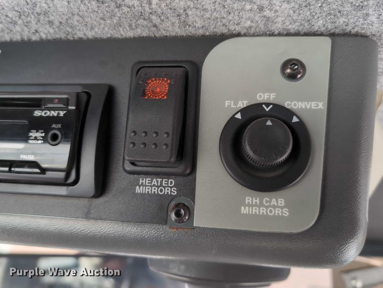 image for item EG2734 2009 Elgin Pelican NP street sweeper