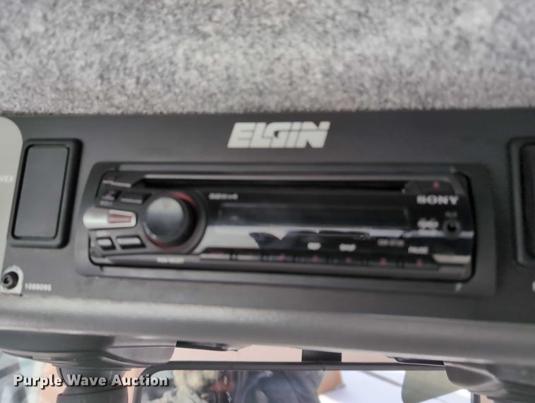 image for item EG2734 2009 Elgin Pelican NP street sweeper