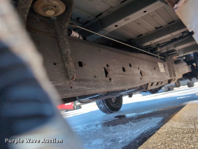 image for item EG2735 2008 GMC Savana G3500 van