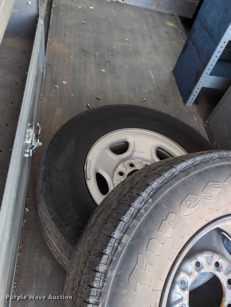 image for item EG2735 2008 GMC Savana G3500 van