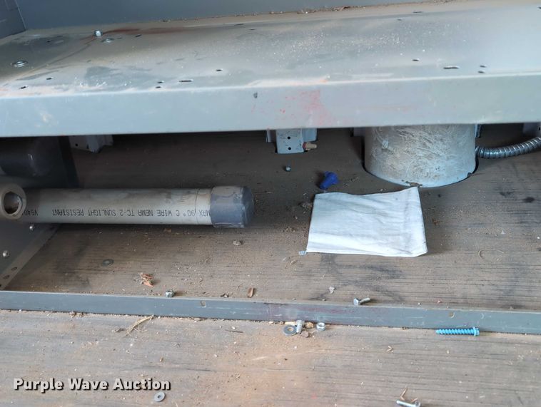 image for item EG2735 2008 GMC Savana G3500 van