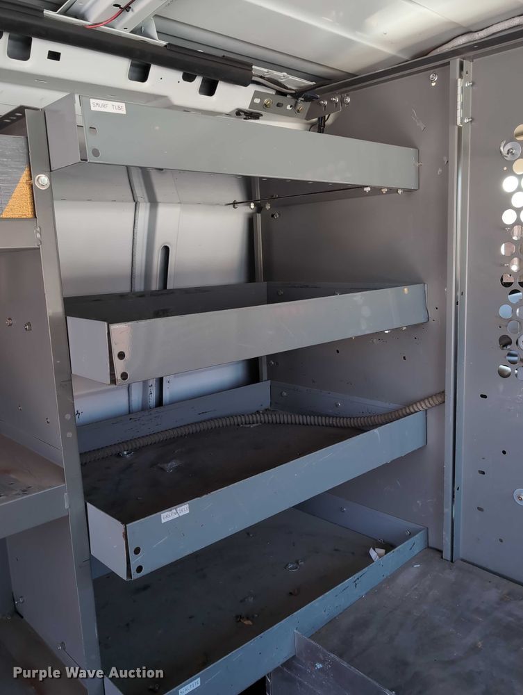 image for item EG2735 2008 GMC Savana G3500 van