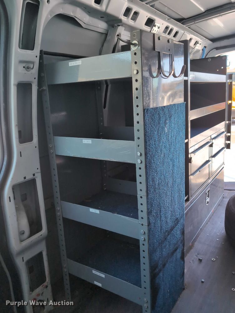 image for item EG2735 2008 GMC Savana G3500 van