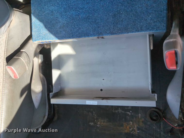 image for item EG2735 2008 GMC Savana G3500 van