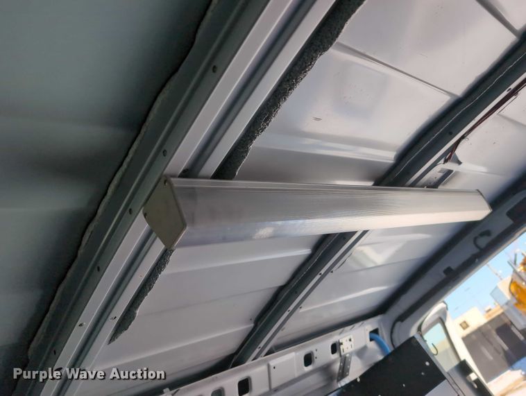 image for item EG2735 2008 GMC Savana G3500 van