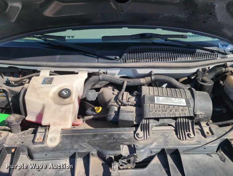 image for item EG2735 2008 GMC Savana G3500 van