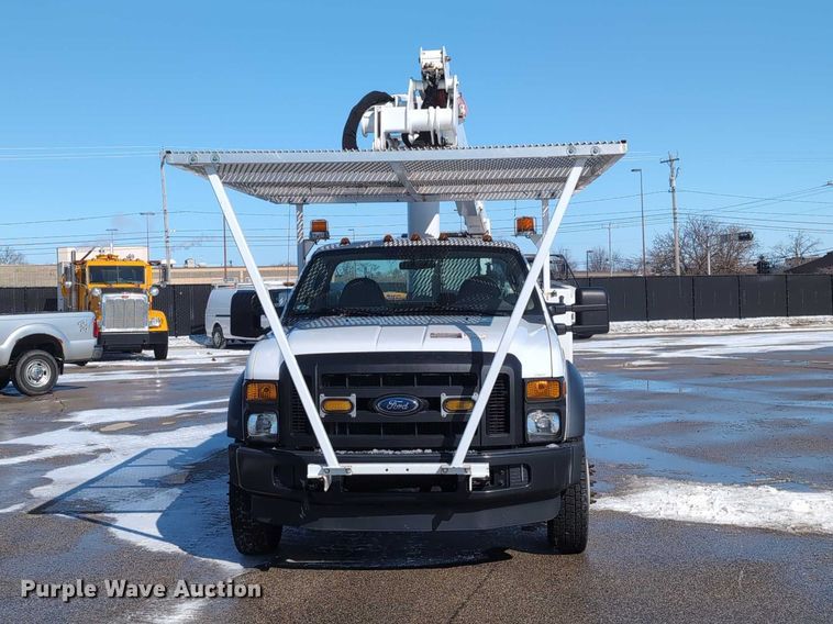 image for item EG2736 2009 Ford F450 Super Duty bucket truck