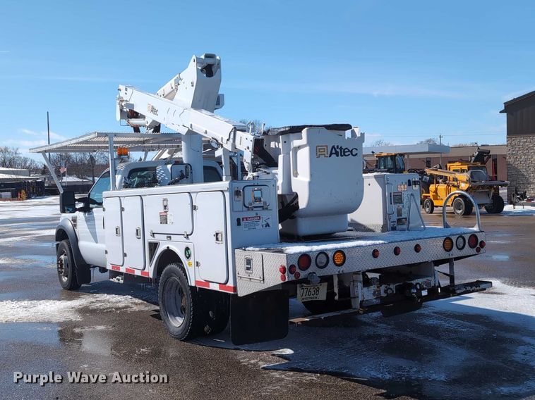 image for item EG2736 2009 Ford F450 Super Duty bucket truck