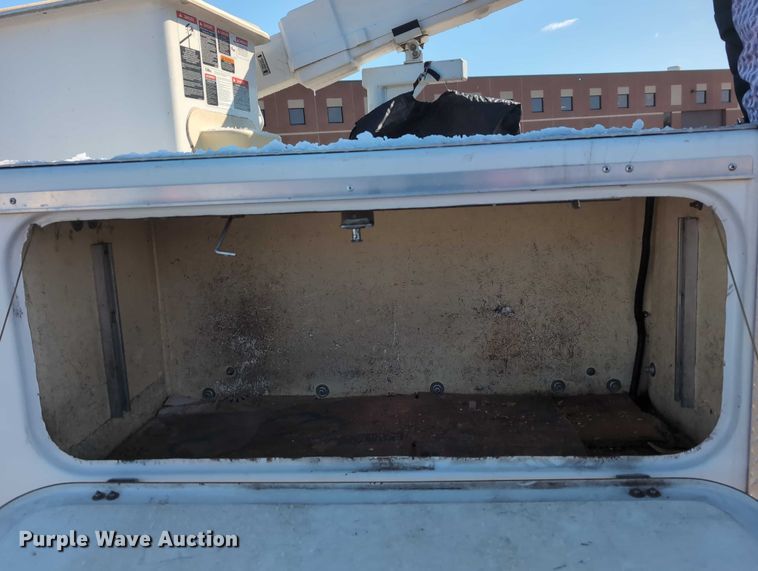 image for item EG2736 2009 Ford F450 Super Duty bucket truck