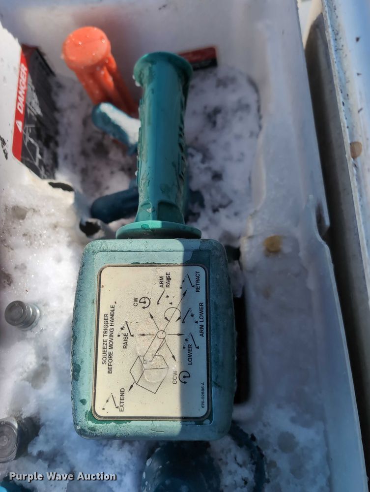 image for item EG2736 2009 Ford F450 Super Duty bucket truck