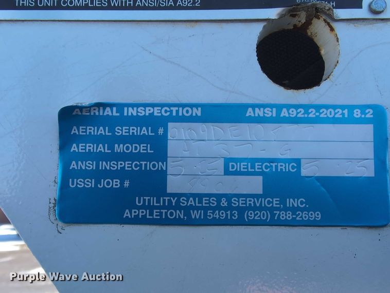 image for item EG2736 2009 Ford F450 Super Duty bucket truck