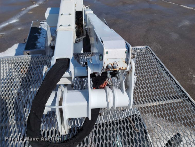 image for item EG2736 2009 Ford F450 Super Duty bucket truck