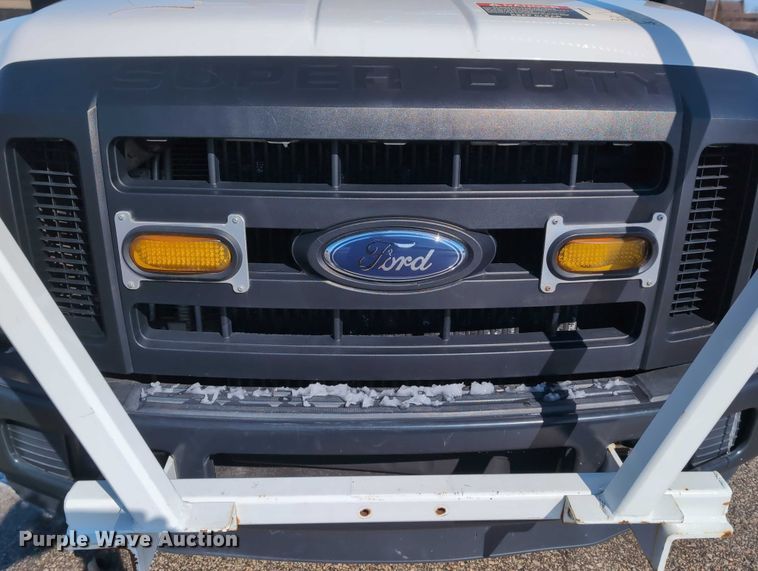 image for item EG2736 2009 Ford F450 Super Duty bucket truck
