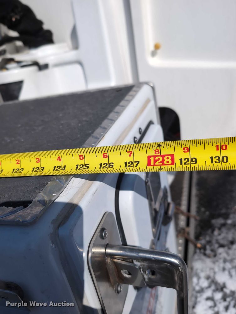 image for item EG2736 2009 Ford F450 Super Duty bucket truck