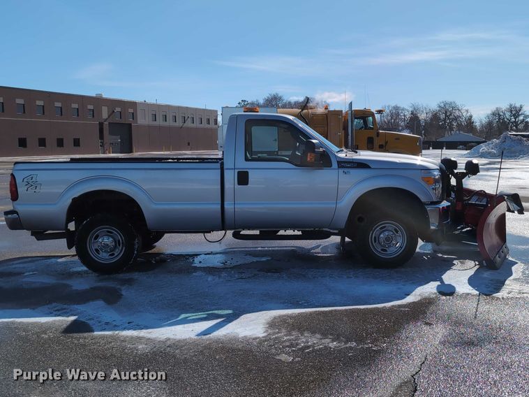 image for item EG2737 2012 Ford F250 Super Duty pickup truck