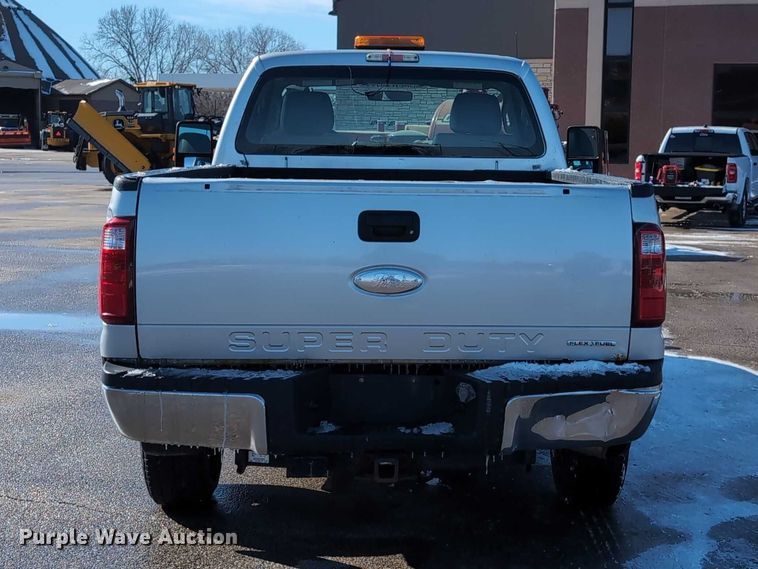 image for item EG2737 2012 Ford F250 Super Duty pickup truck