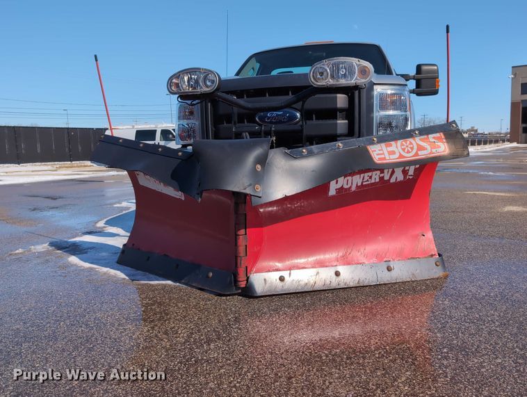 image for item EG2737 2012 Ford F250 Super Duty pickup truck