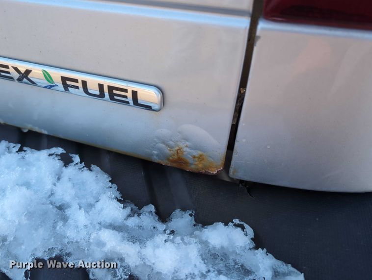 image for item EG2737 2012 Ford F250 Super Duty pickup truck