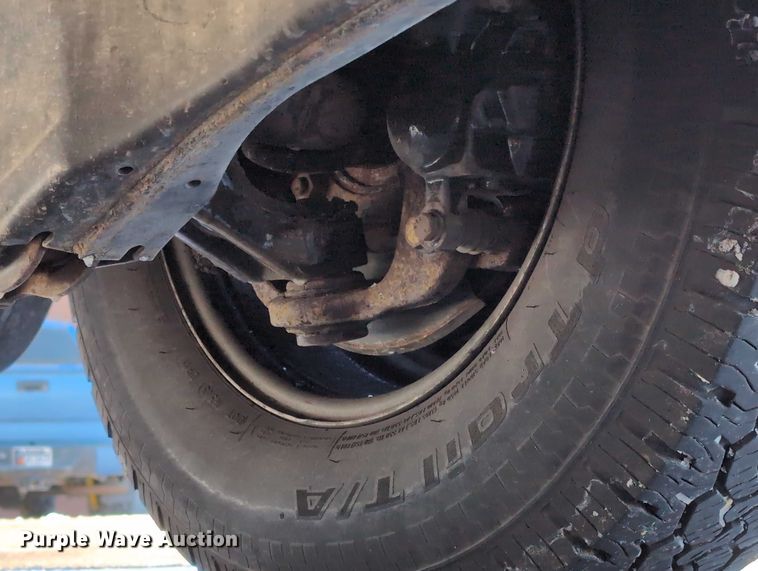 image for item EG2737 2012 Ford F250 Super Duty pickup truck