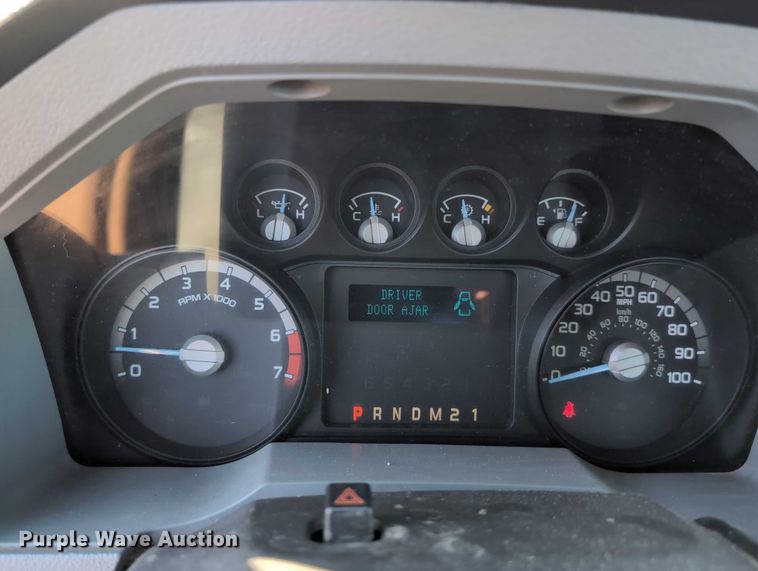 image for item EG2737 2012 Ford F250 Super Duty pickup truck