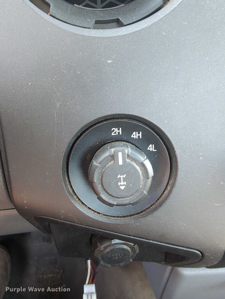 image for item EG2737 2012 Ford F250 Super Duty pickup truck