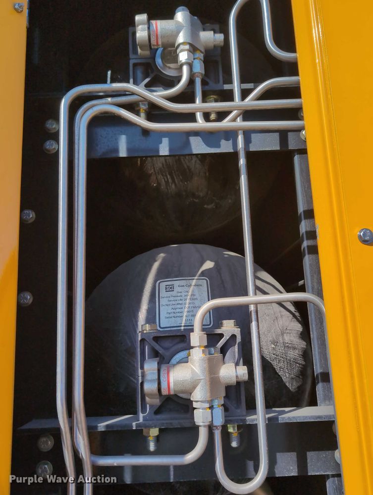 image for item EG2738 2014 Peterbilt 365 sewer jetter truck