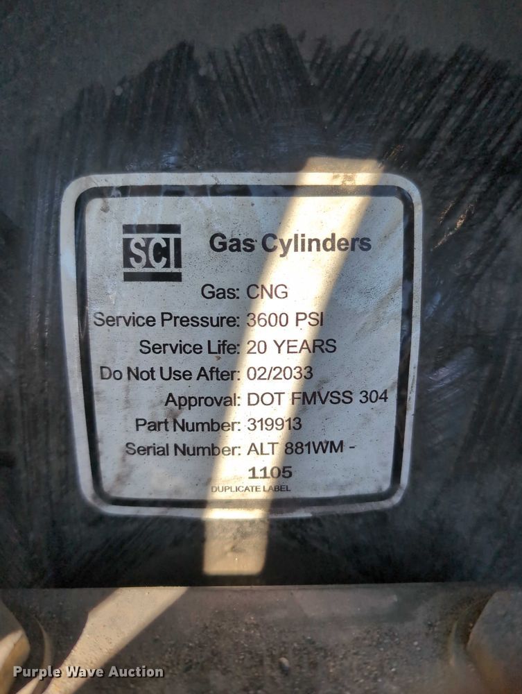 image for item EG2738 2014 Peterbilt 365 sewer jetter truck