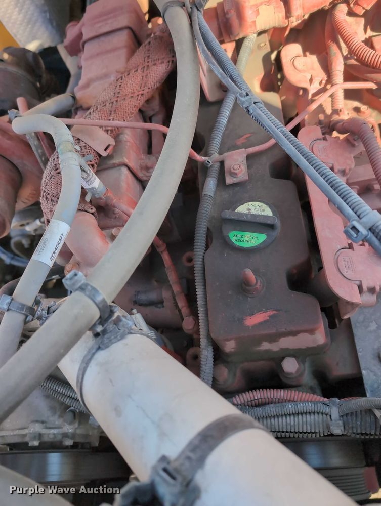 image for item EG2738 2014 Peterbilt 365 sewer jetter truck