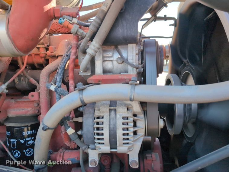 image for item EG2738 2014 Peterbilt 365 sewer jetter truck