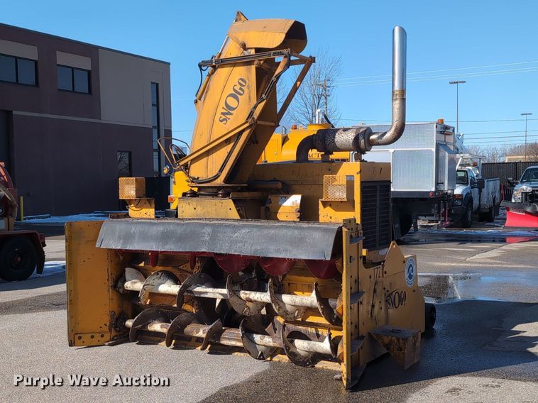 image for item EG2740 2009 Wausau MP-3D snow blower