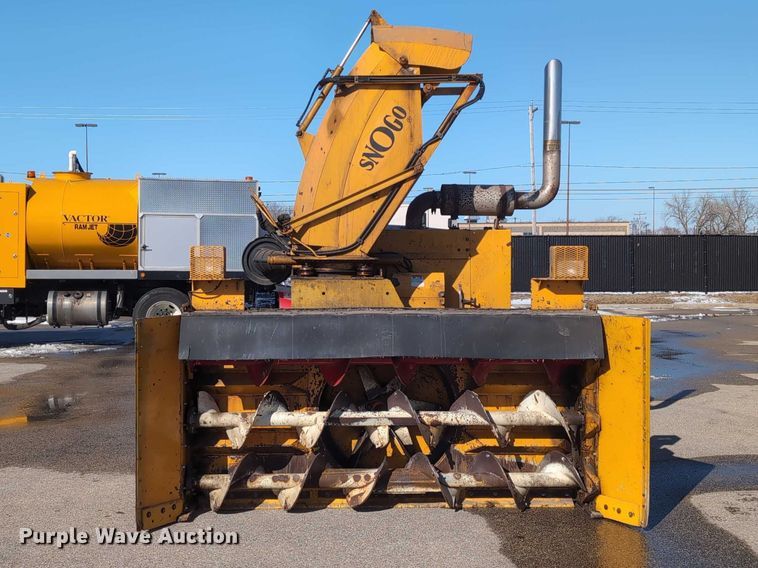 image for item EG2740 2009 Wausau MP-3D snow blower